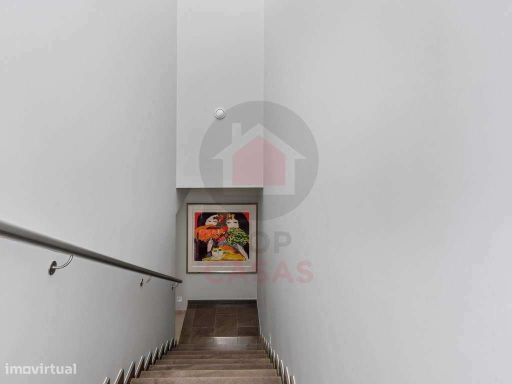Propriedade contemporânea que combina privacidade, arquitetura e na...-45