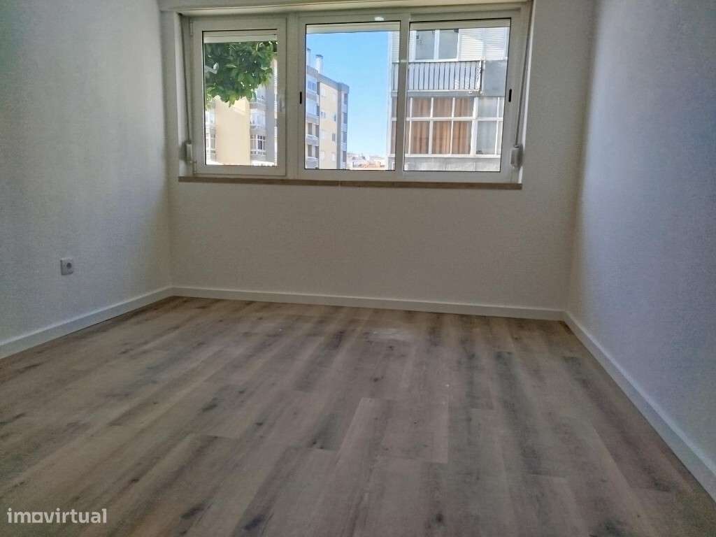 Apartamento para venda no Cacém - Sintra - Grande imagem: 5/8