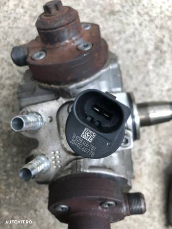 Pompa de injectie inalta presiune combustibil Bmw 530d 3000 diesel - 3