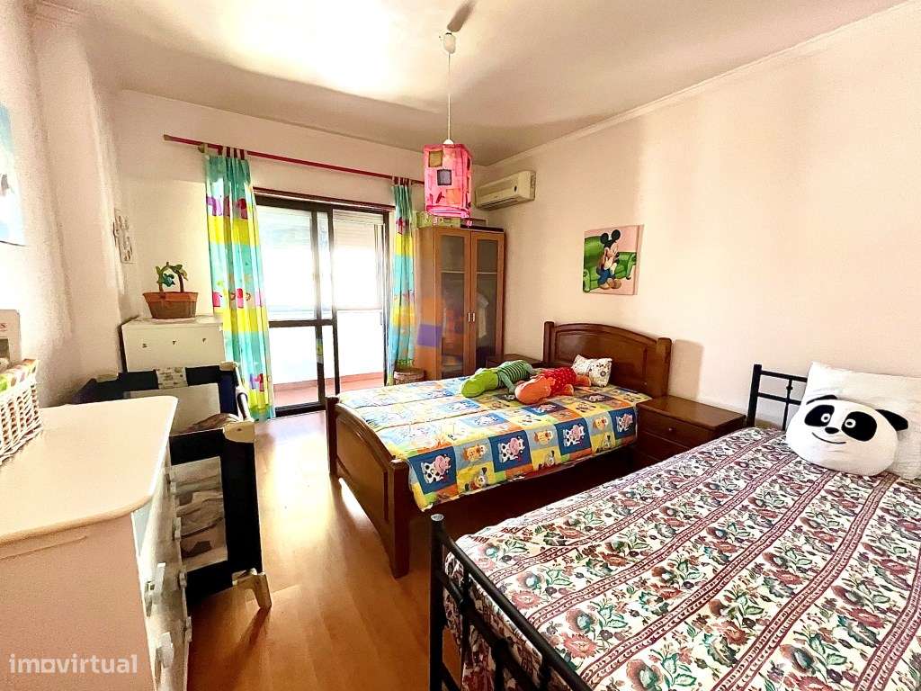 Apartamento T3 no coração do Feijó-17