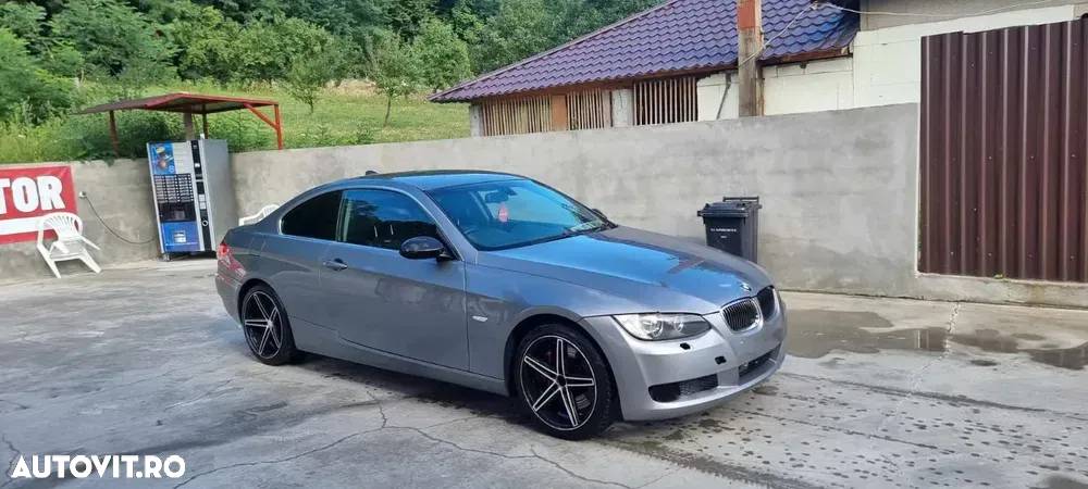 Dezmembrez BMW seria 3 E90 E91 E92 E93 NFL / FL / LCI / M Pachet motor calculator cutie viteze usa aripa capota haion trager bara faruri xenon stop interior jante navigatie oglinzi plafon praguri volan etc - 1