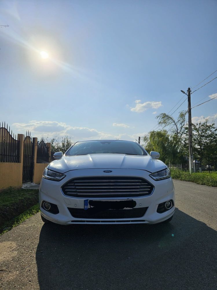 Ford Mondeo IV [2014 - Prezent] 2.0 TDCI PowerShift Titanium 2016