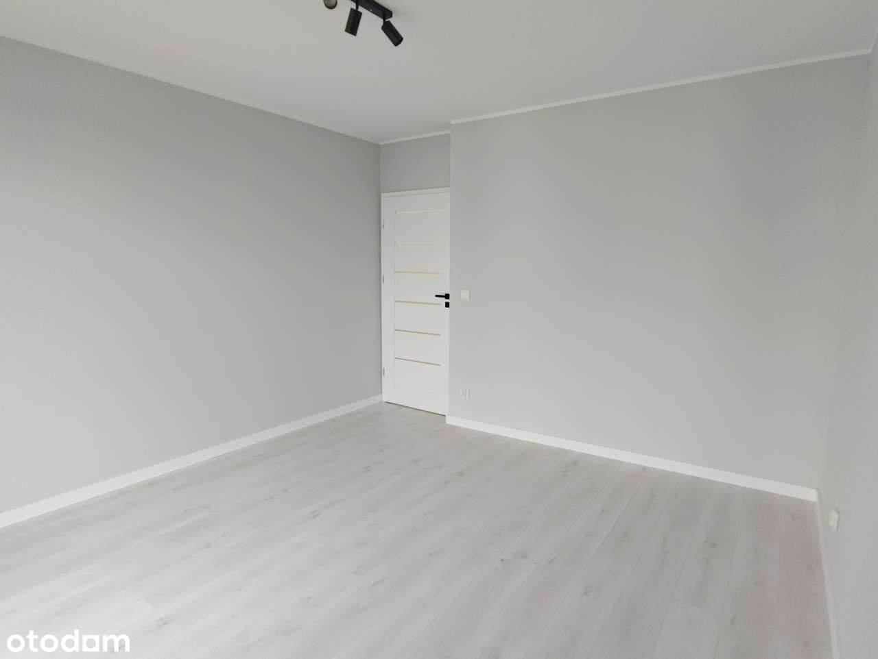 Nowe / Komfortowe / Balkon 6,5m2 / Plus Garaż/ bez pcc-13