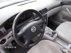 Volkswagen Passat 1.8 Trendline - 19