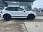 Volkswagen Touareg V6 TDI BMT Supreme Plus - 3