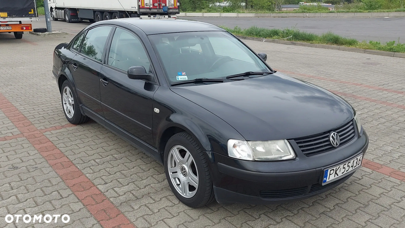 Volkswagen Passat 1.9 TDI - 1