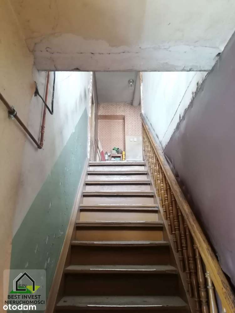 Dwupoziomowe mieszkanie do remontu w Jaworze-idealne pod inwestycję-18