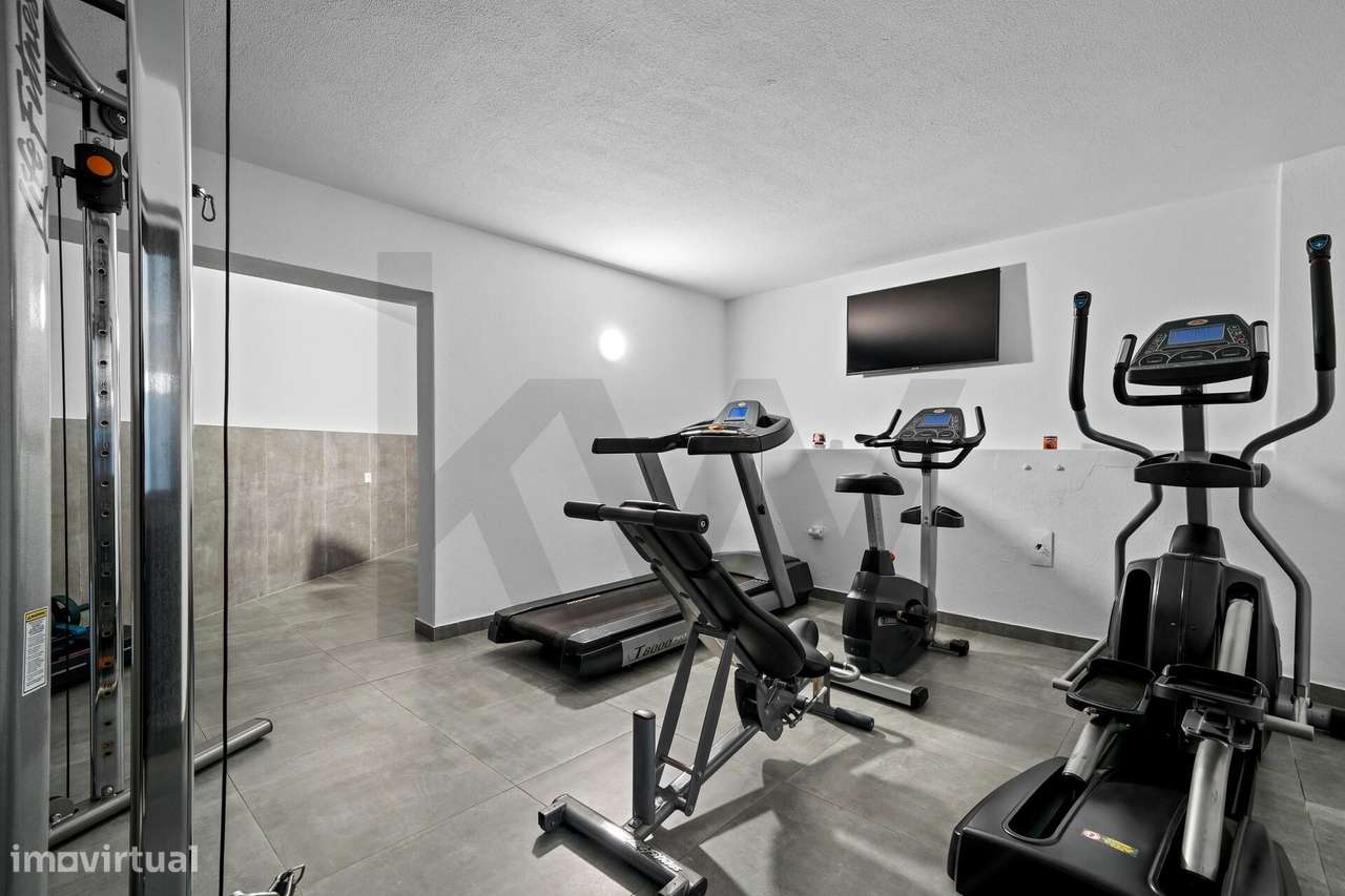 Moradia T4 com piscina e vista oceano, São Gonçalo, Funchal-58