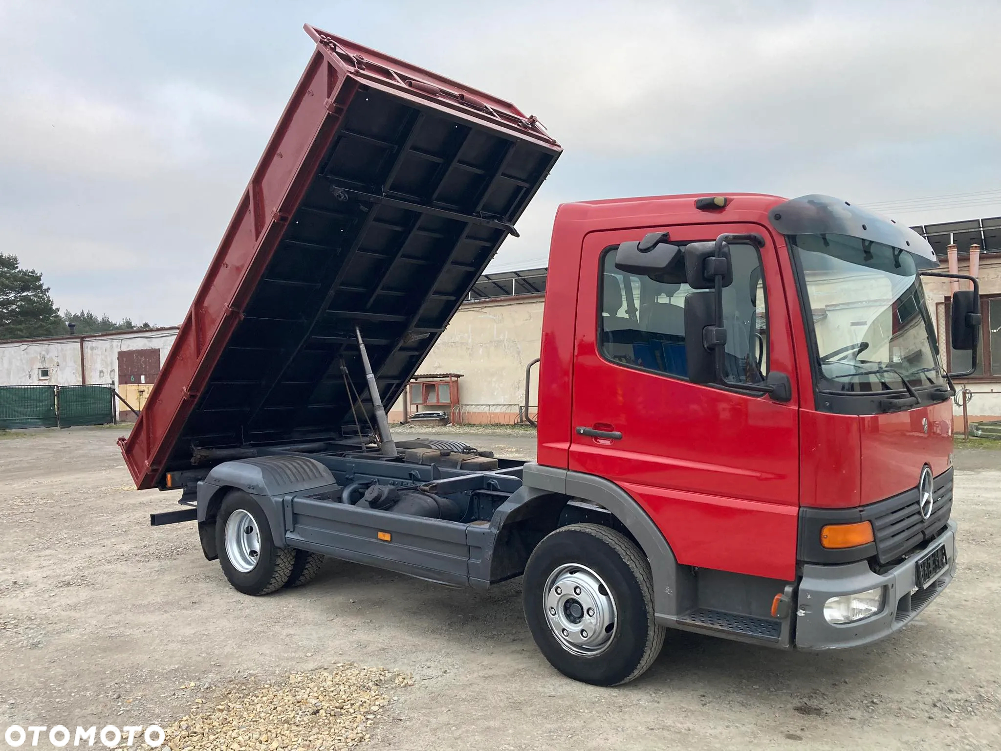 Mercedes-Benz Atego 818 - 2