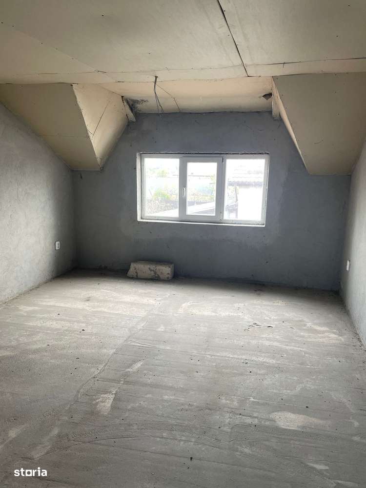 Casa de vanzare, Poroschia, in constructie avansata-10
