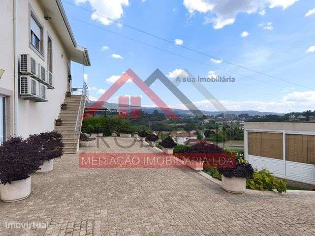 Moradia Bi-Familiar T3+T2 São Tiago Carreira STS-6