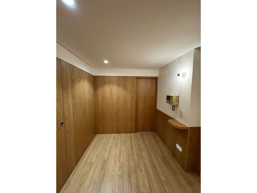 Moradia T3 com Garagem e Suite a venda na Maçã Sesimbra-5