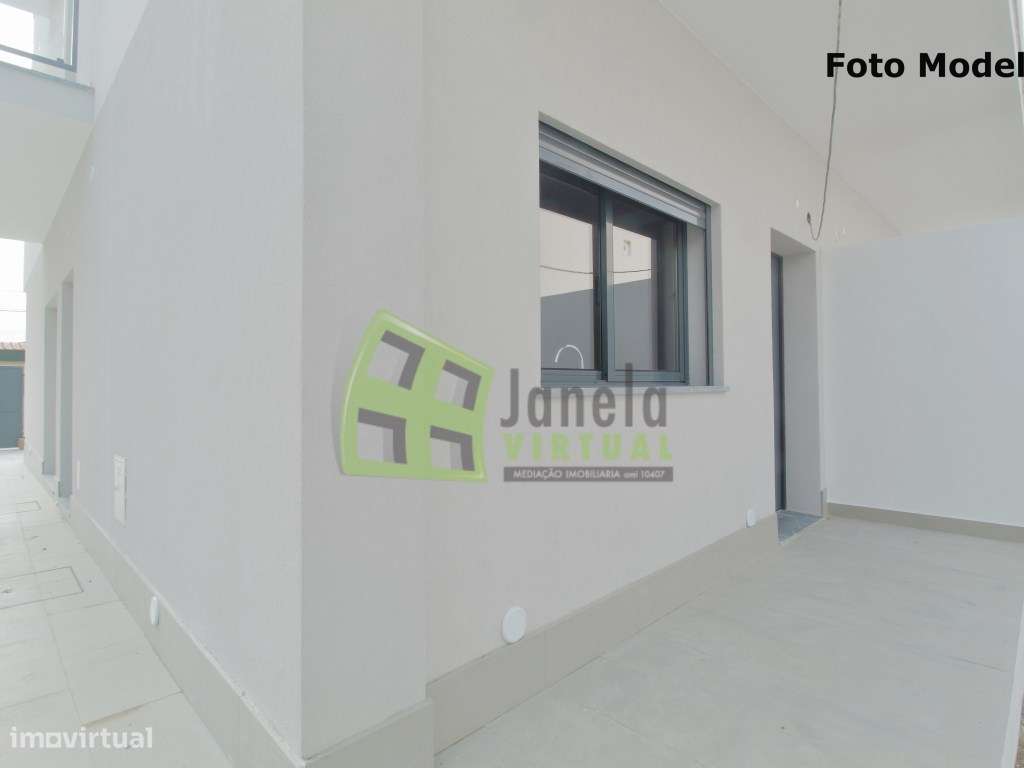 Moradia Geminada T3 - Em Construção na Quinta do Conde-3