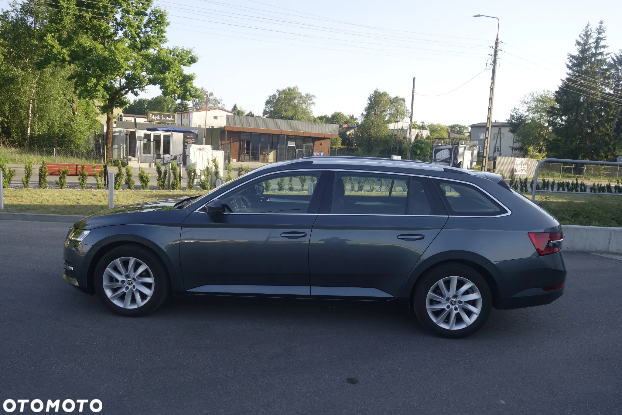 Skoda Superb 1.5 TSI Ambition DSG - 6