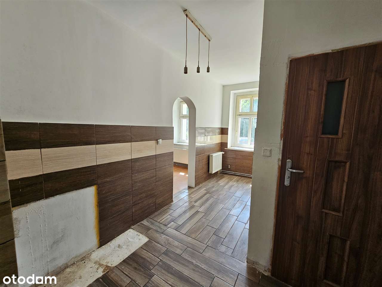 Ruda Śląska > Nowy Bytom >DAMROTA-6