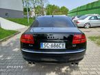 Audi A8 4.2 Quattro - 6