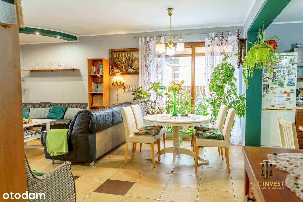 Dom z osobnym mieszkaniem-4