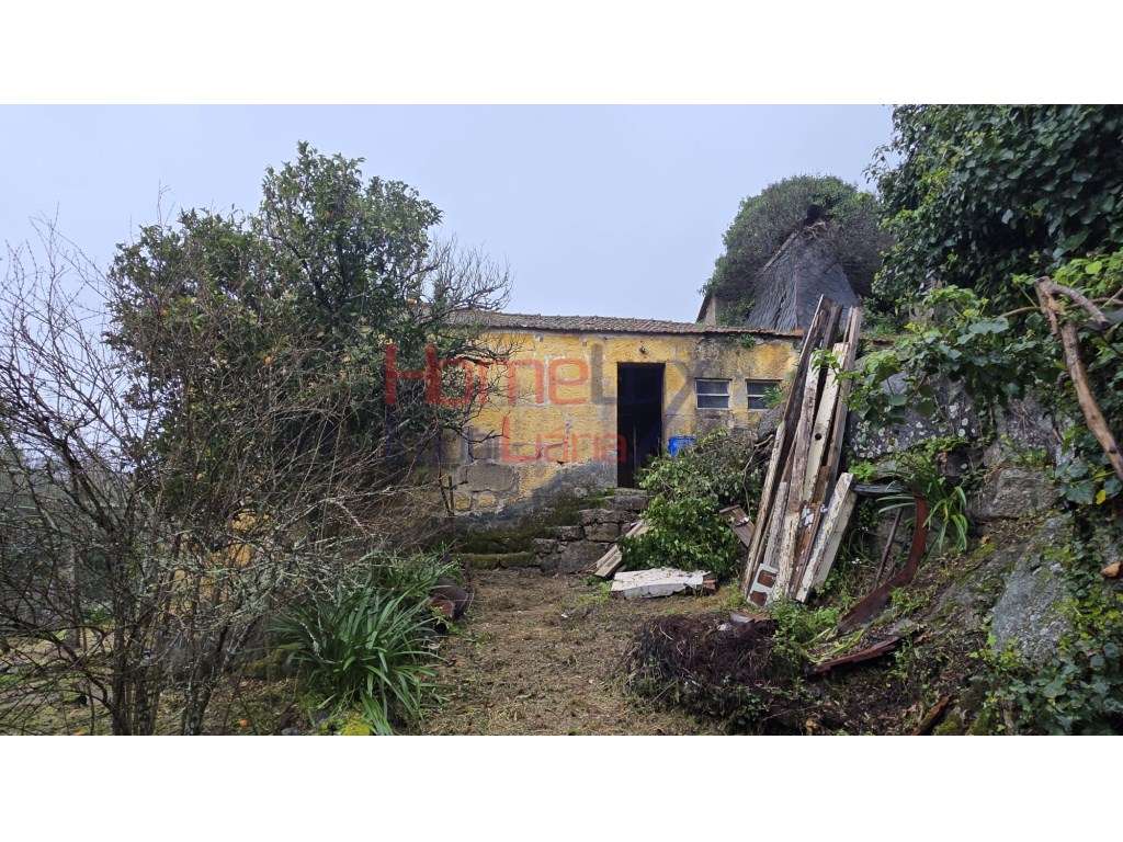 Moradia em pedra mais terreno para venda em Frende - Grande imagem: 3/40