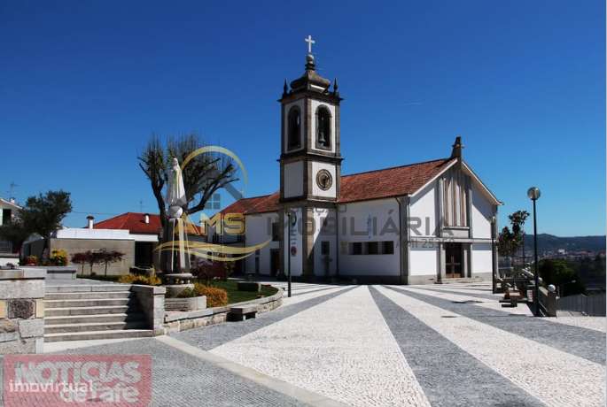 MORADIAS GEMINADAS EM CONDOMÍNIO FECHADO-20