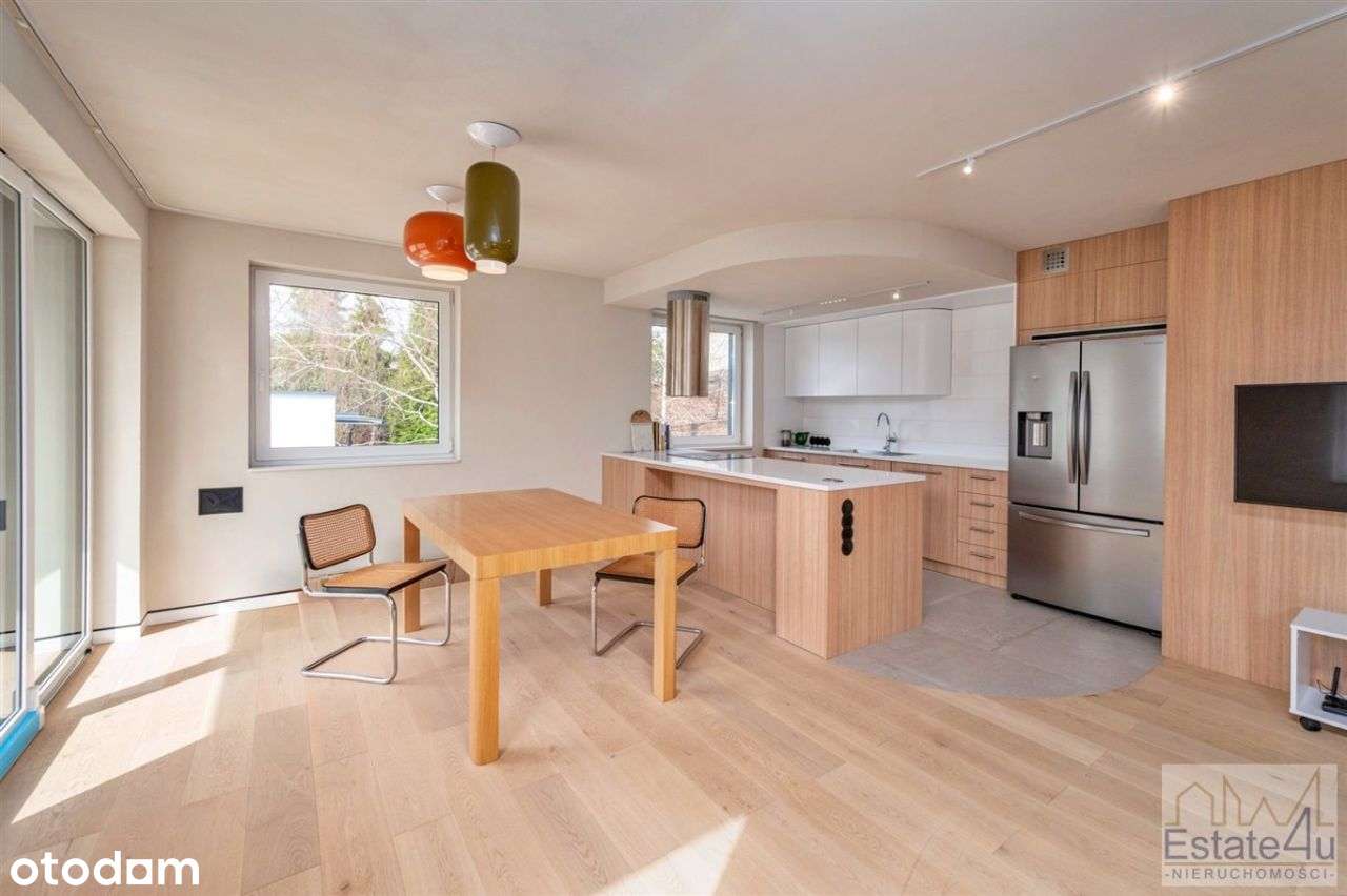 Jak dom, ogród, własny garaż, winda. Przytulne :)-2