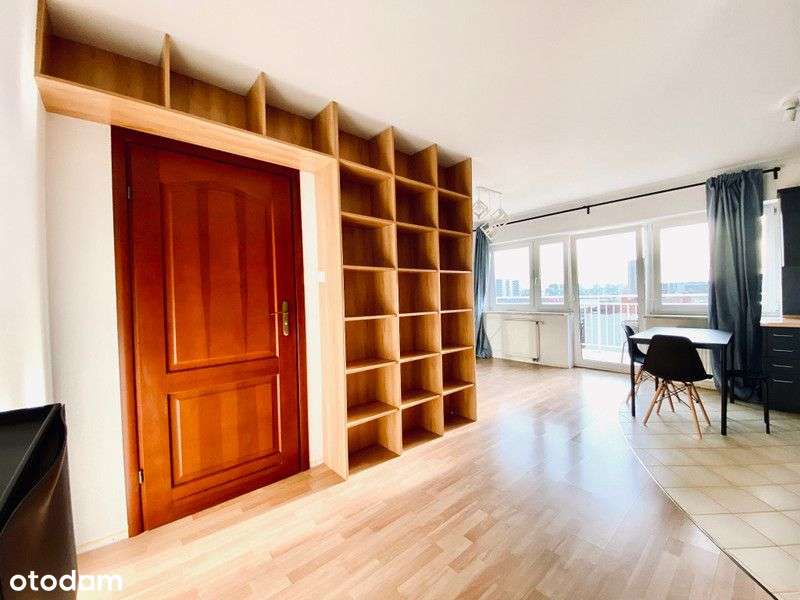 Gocławek, kawalerka 30 m, budynek ogrodzony z 2003 - Pełny obrazek: 2/14