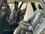 Volvo XC 60 2.0 T8 PHEV Momentum Plus AWD - 13