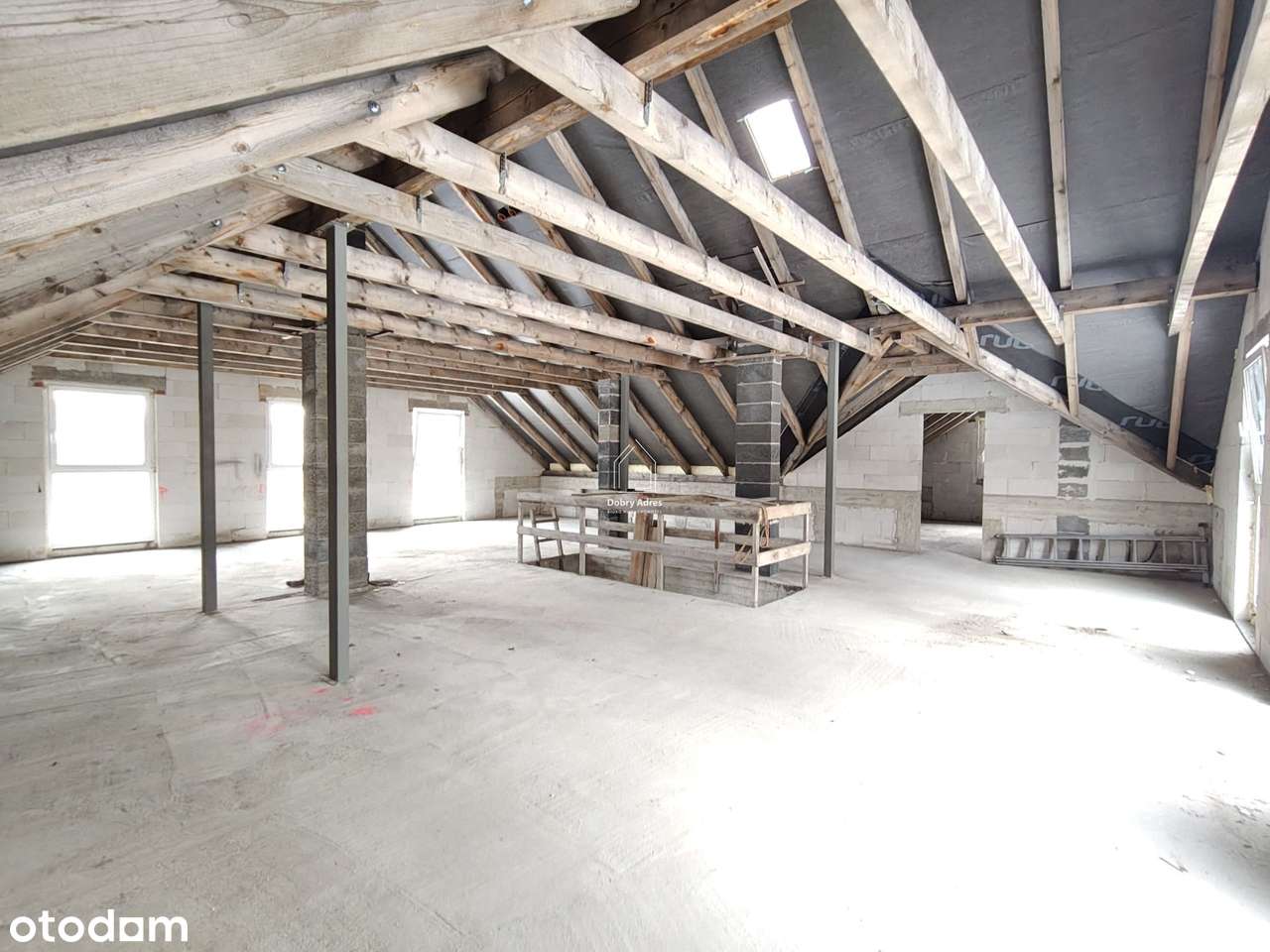 Dom w Mysłakowicach do wykończenia-6