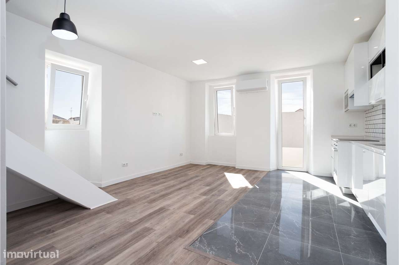 Duplex Remodelado com Terraço-6