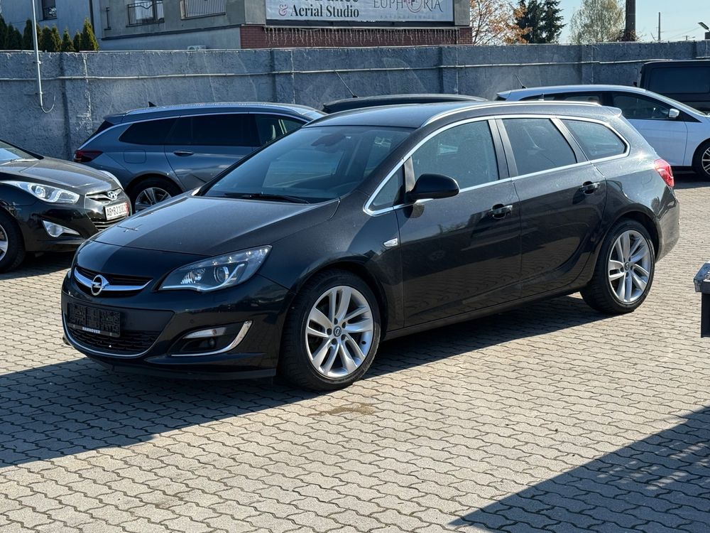 Opel Astra J 2016