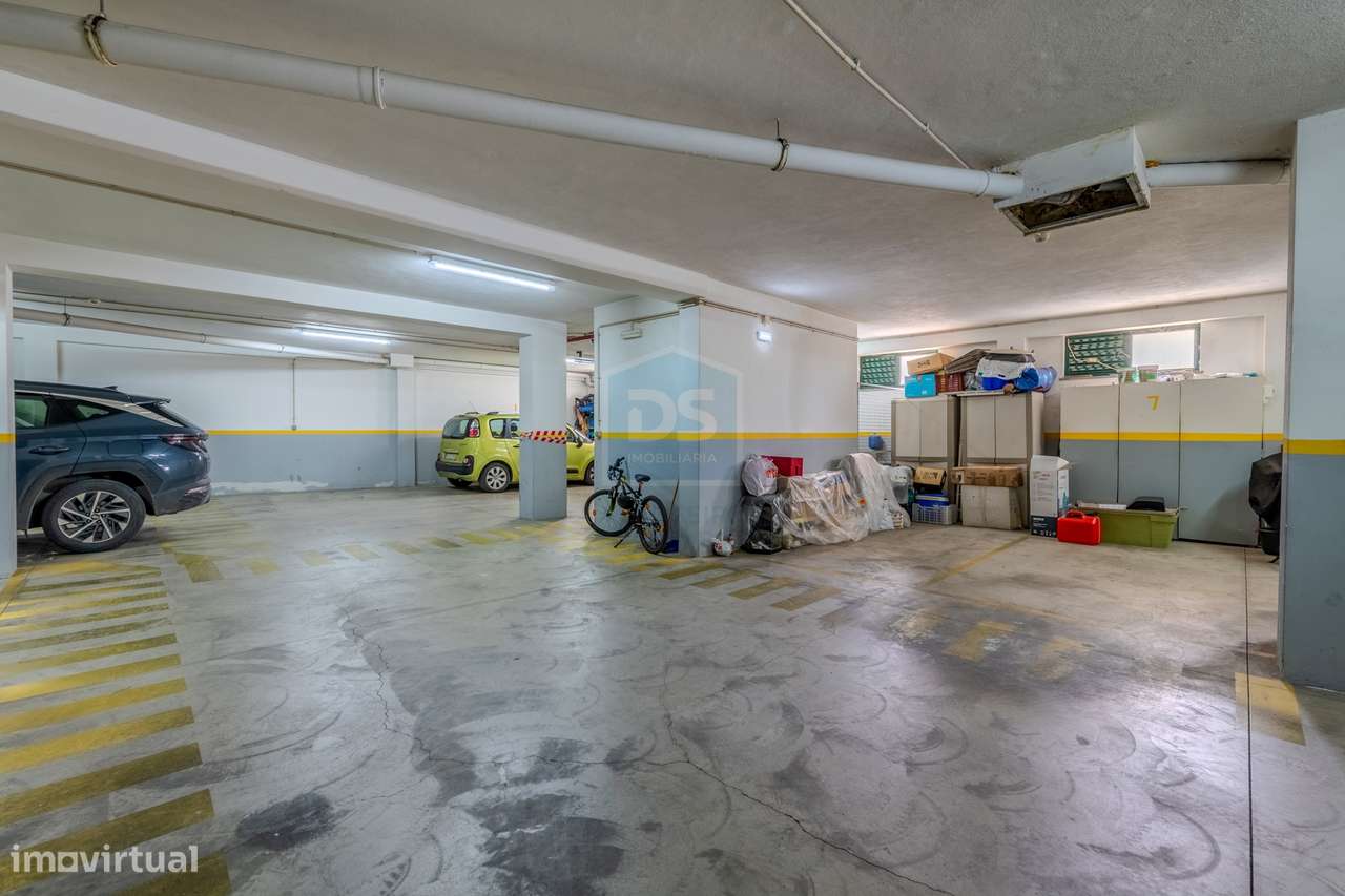 Apartamento T3 Venda em Quelfes,Olhão-24