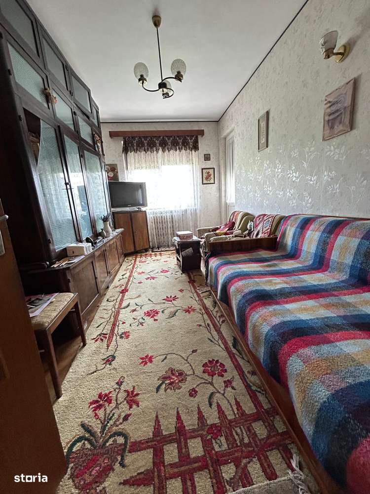 Oferta speciala-ultracentral 4 camere ,etaj 1-7