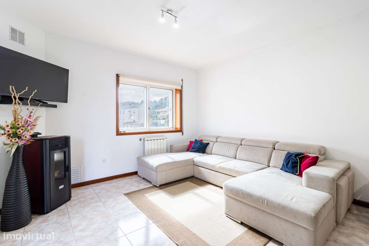 Apartamento T3 com TERRAÇO em Fiães – Santa Maria da Feira! - Grande imagem: 5/25