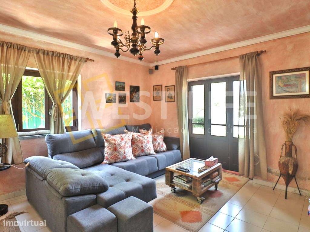 Moradia T4 com agradável jardim e churrasqueira - A 5 minutos da Pr... - Grande imagem: 5/39