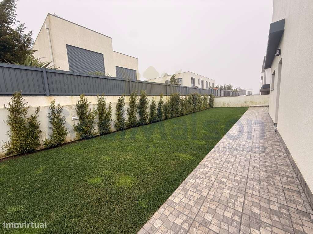 Fantástica Moradia T4 - Abrunheira (Sintra) - Grande imagem: 3/26