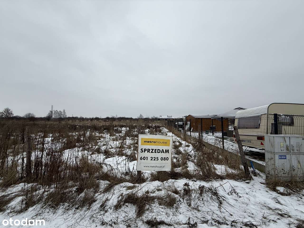 Brwinów działka budowlana - mieszkaniowa-1