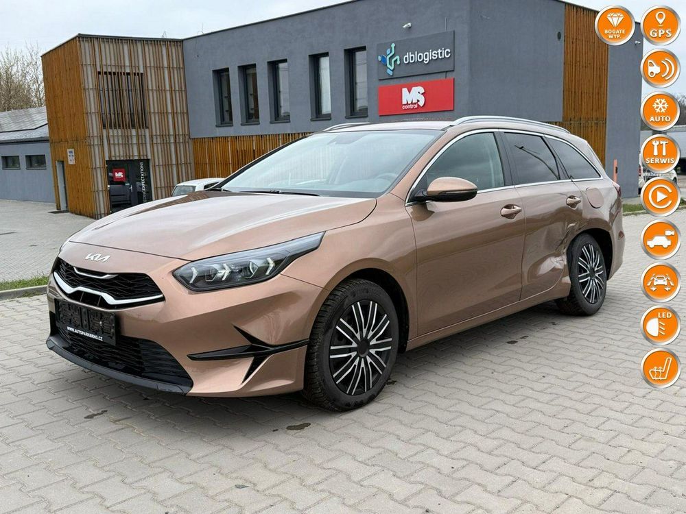Kia Ceed III 1.5 T-GDI Business Line 2022