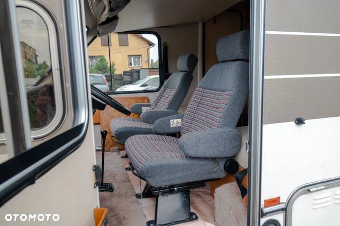 Renault TRAFIC KAMPER T 1400 D - 11