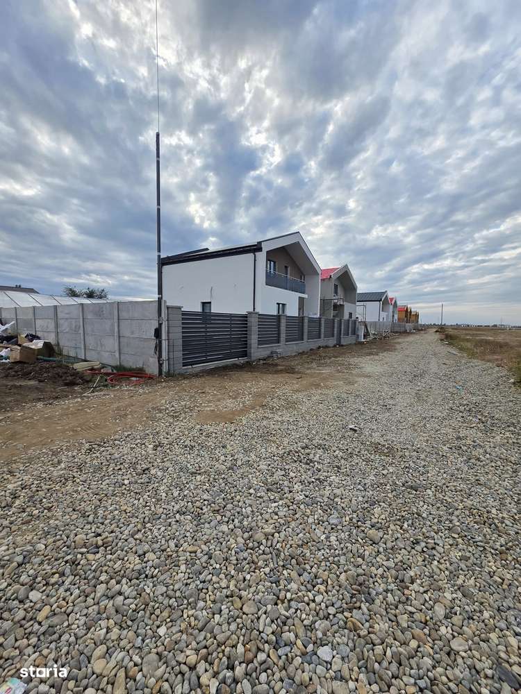 Casa Parter + Mansarda / 5 camere / Com.Berceni /COMISION 0 %-8