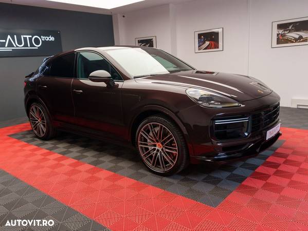 Porsche Cayenne Coupe - 1