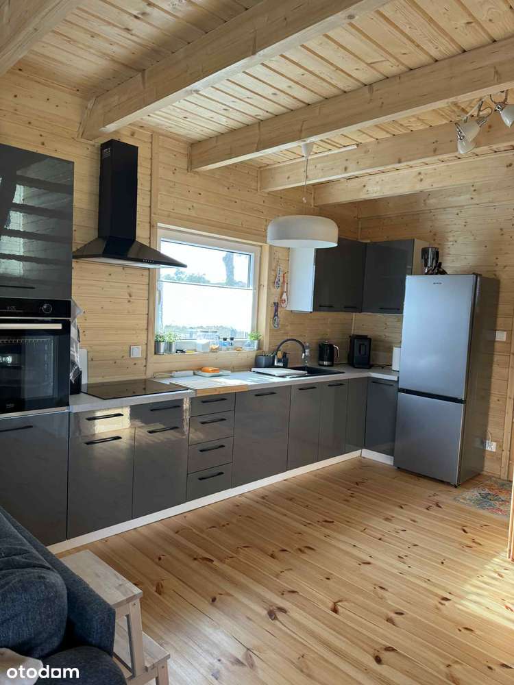 Domek nad jeziorem z linią brzegową  blisko Gdyni - Pełny obrazek: 4/20