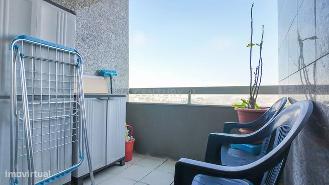 Apartamento T1+1  com garagem no centro de Vila Nova de Gaia-36