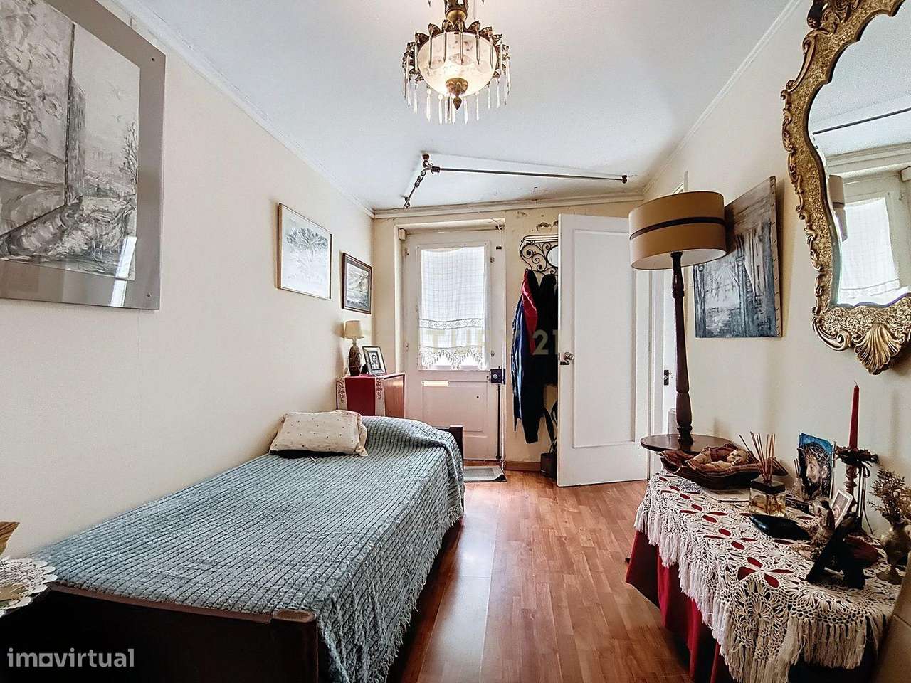 Casa T4 Usada em Ponta Delgada, Ilha de São Miguel - Grande imagem: 3/33