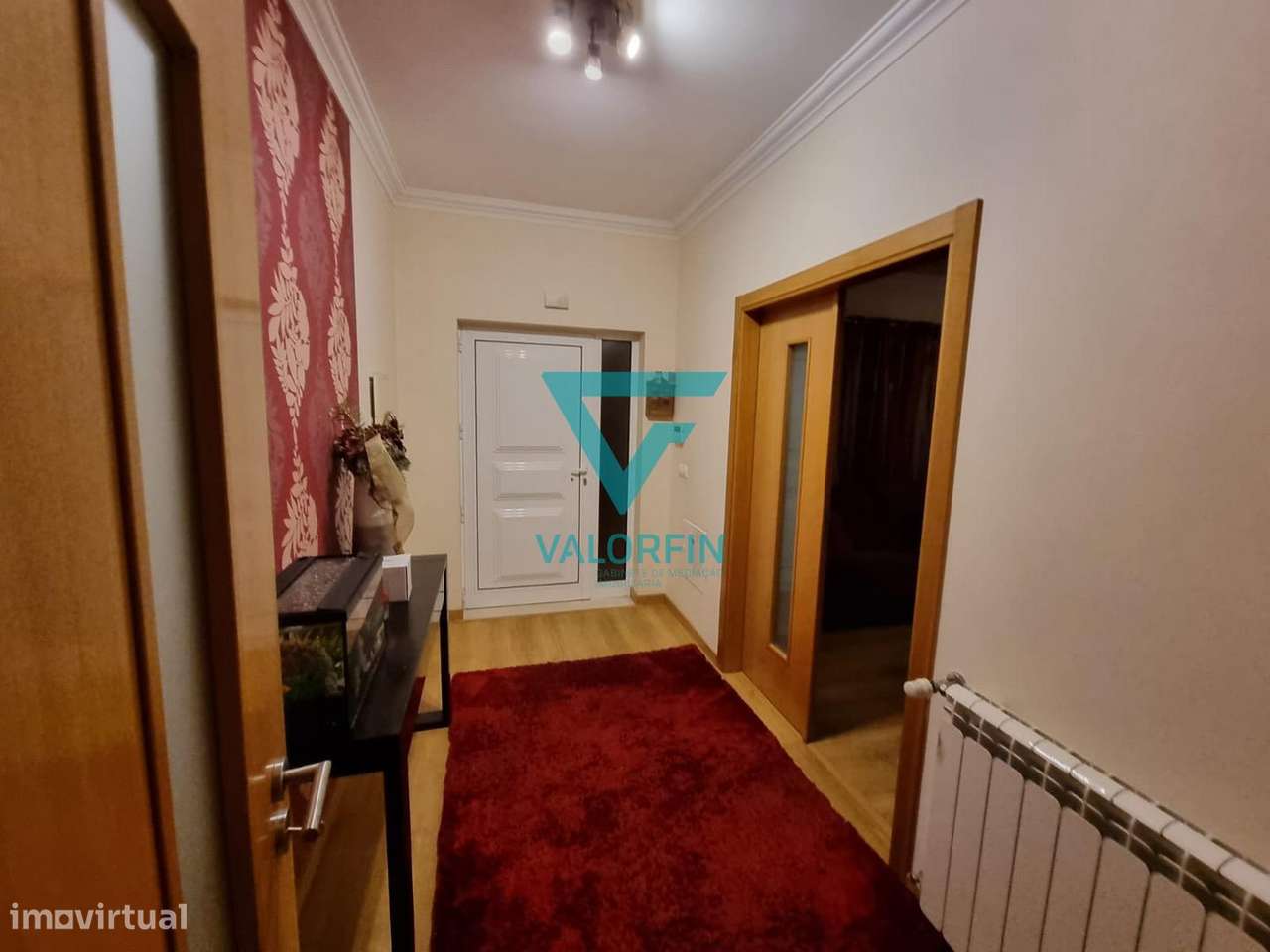 MORADIA T3 com Cave, Rés do Chão e Terreno | Batalha-5