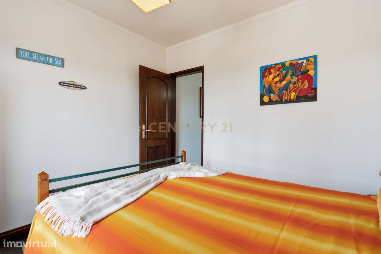 Duplex T2+2 em Lourinhã com Terraço e Proximidade à Praia-23