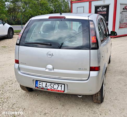 Opel Meriva 1.4 Cosmo - 21