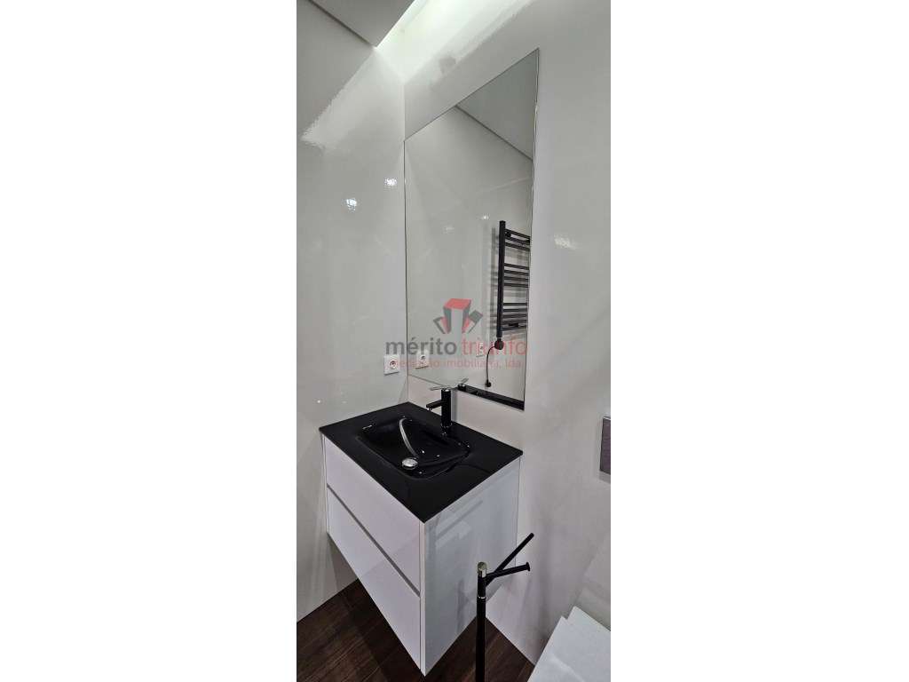 Oferta Escritura e Registo- Apartamento T3 NOVO - Ramalde - Porto-13