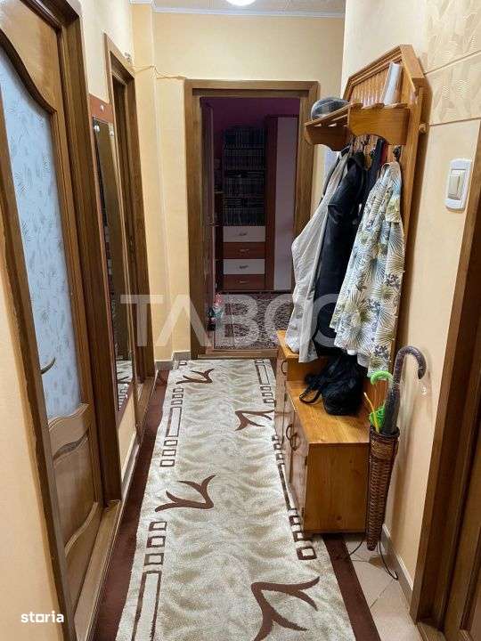 Apartament 3 camere decomandate etaj intermediar in cartier Gheorgheni-8