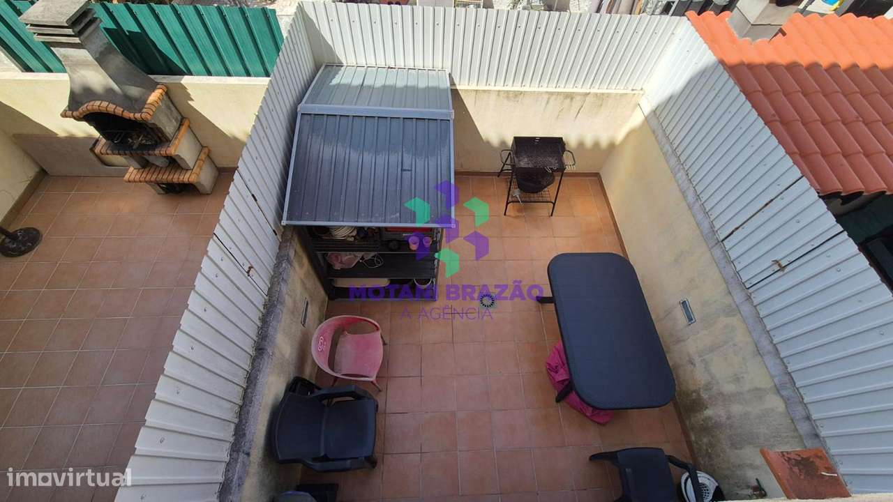 Moradia T3 Quinta do Conde-11