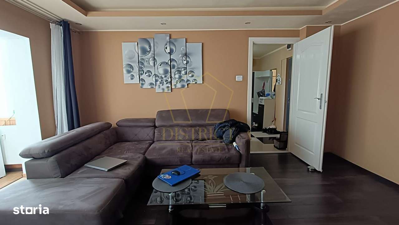 Apartament renovat și decomandat 2 camere | Zona Lunei - Imagine principală: 2/16