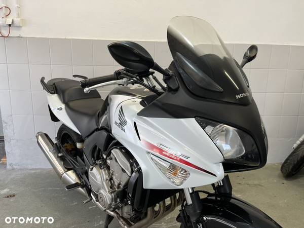 Honda CBF - 29